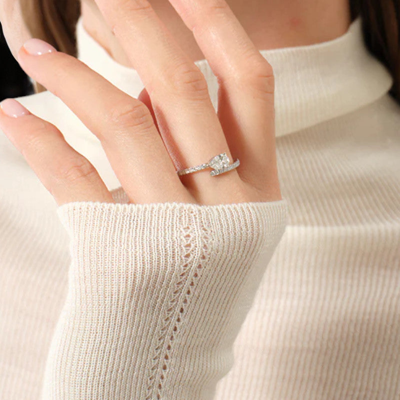 Pear Drop Solitaire Moissanite Engagement Ring – 925 Sterling Silver, Moissanite Wedding Band, Elegant Promise Ring, Anniversary Gift for Her