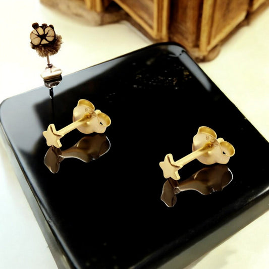 Minimalist Star Shaped Stud Earrings